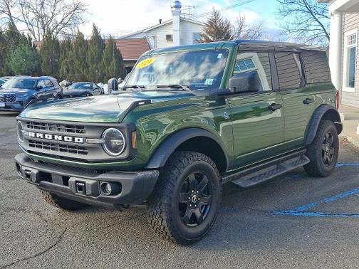 2024 Ford Bronco BLACK DIAMOND