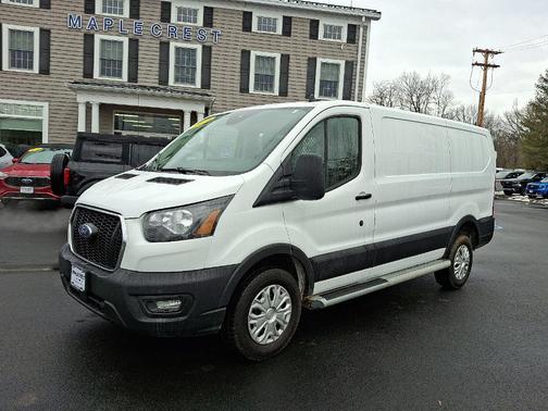 2024 Ford Transit-250 
