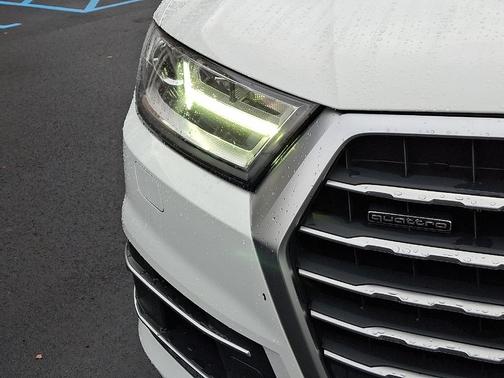 2019 Audi Q7 55 Premium