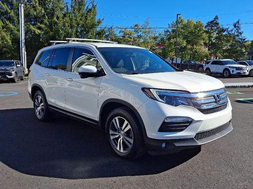 2017 Honda Pilot EX