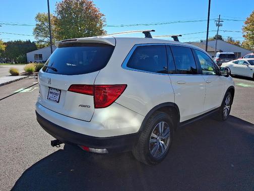 2017 Honda Pilot EX