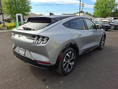 2021 Ford Mustang Mach-E Premium