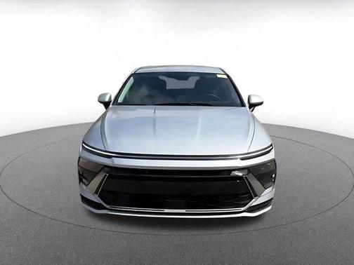 2025 Hyundai SONATA Hybrid SE