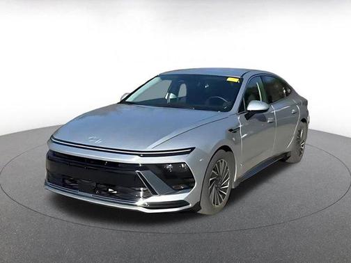 2025 Hyundai SONATA Hybrid SE