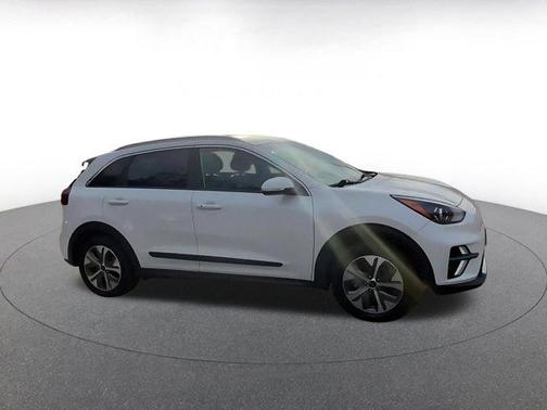 2022 Kia Niro EV S