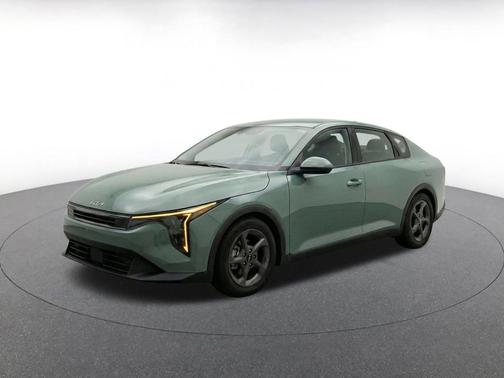 Morning Haze 2025 Kia K4 LXS
