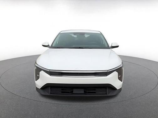 Snow White Pearl 2025 Kia K4 LXS