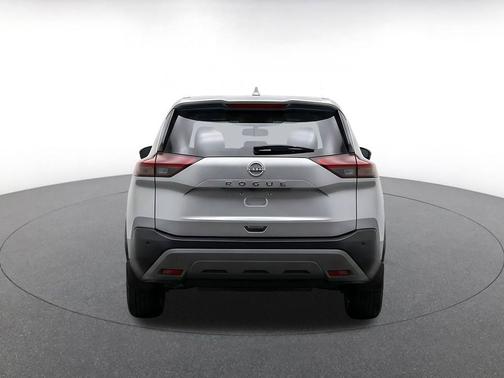 Brilliant Silver Metallic 2025 Nissan Rogue SV