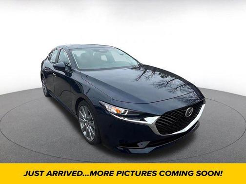 2025 Mazda Mazda3 FWD w/Preferred Package