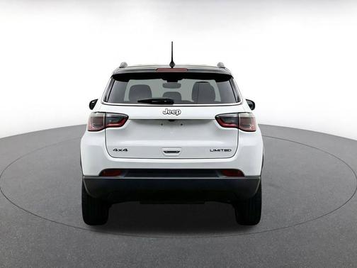 Bright White Clearcoat 2025 Jeep Compass Limited