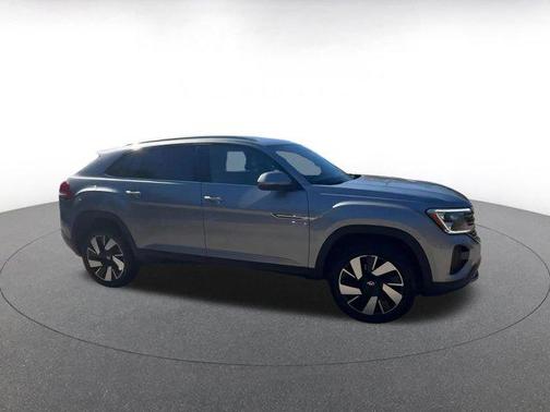 2025 Volkswagen Atlas Cross Sport 2.0T SE w/Technology 4MOTION