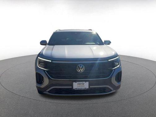 2025 Volkswagen Atlas Cross Sport 2.0T SE w/Technology 4MOTION