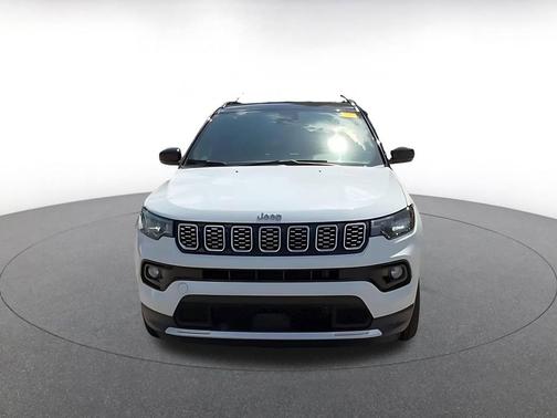 Bright White Clearcoat 2025 Jeep Compass Limited
