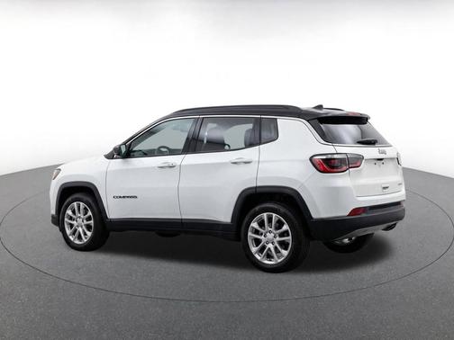 Bright White Clearcoat 2025 Jeep Compass Limited