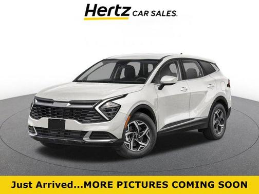 Glacial White Pearl 2025 Kia Sportage LX