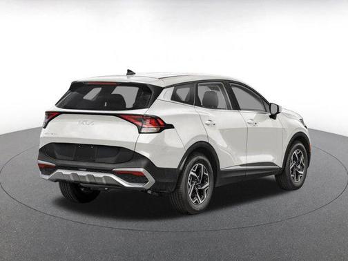 Glacial White Pearl 2025 Kia Sportage LX