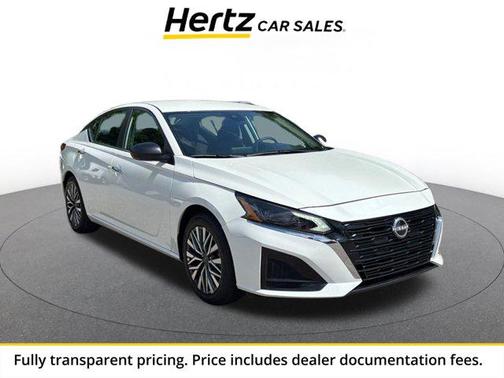 Glacier White 2025 Nissan Altima SV FWD