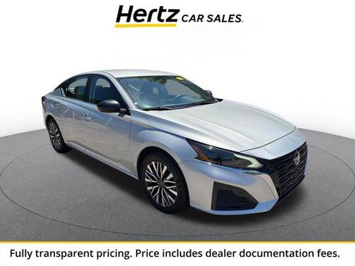 Brilliant Silver Metallic 2025 Nissan Altima SV FWD