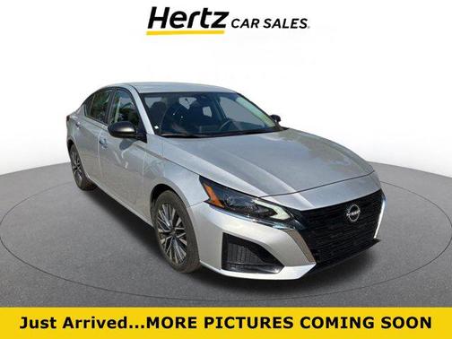 Brilliant Silver Metallic 2025 Nissan Altima SV FWD