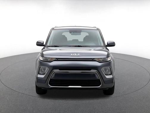 Gravity Gray 2025 Kia Soul LX