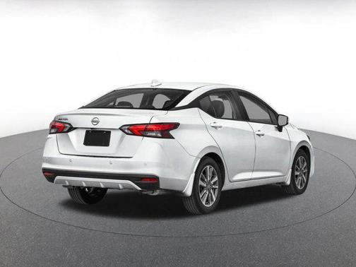 Aspen White Tricoat 2025 Nissan Versa 1.6 SV