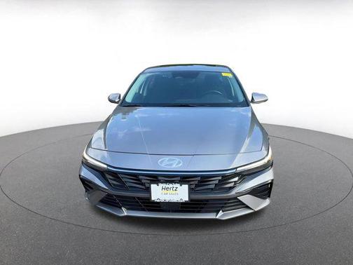 2025 Hyundai ELANTRA SEL