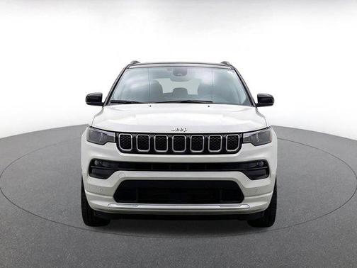 Bright White Clearcoat 2025 Jeep Compass Limited
