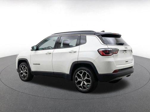 Bright White Clearcoat 2025 Jeep Compass Limited