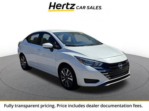 Aspen White Tricoat 2025 Nissan Versa 1.6 SV