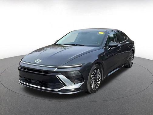 2025 Hyundai SONATA Hybrid SE