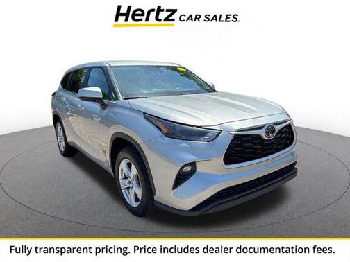 Celestial Silver Metallic 2025 Toyota Highlander LE