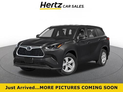 Midnight Black Metallic 2025 Toyota Highlander LE