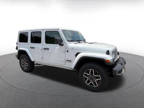 Bright White Clearcoat 2025 Jeep Wrangler Sahara