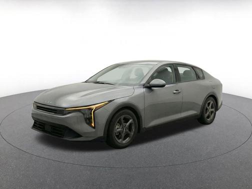 Interstellar Gray 2025 Kia K4 LXS