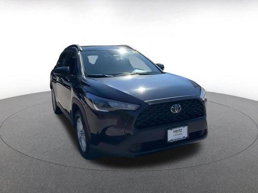 2025 Toyota Corolla Cross LE