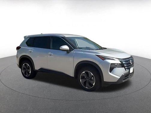 Brilliant Silver Metallic 2025 Nissan Rogue SV