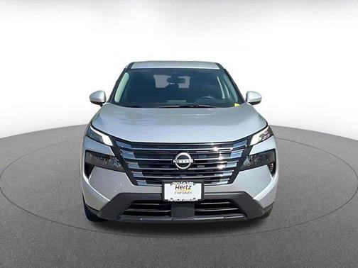 Brilliant Silver Metallic 2025 Nissan Rogue SV