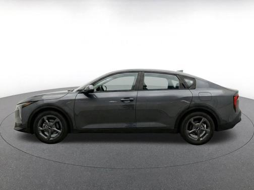 Interstellar Gray 2025 Kia K4 LXS