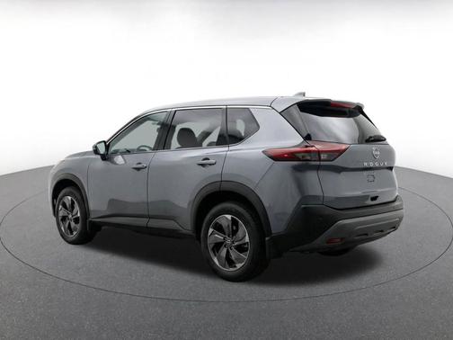Gun Metallic 2025 Nissan Rogue SV