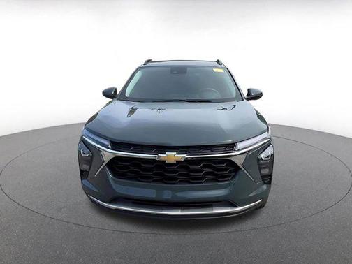 Cypress Gray 2025 Chevrolet Trax LT