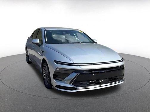 2025 Hyundai SONATA Hybrid SE