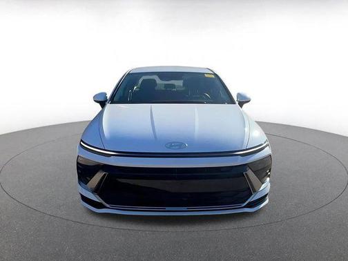 2025 Hyundai SONATA Hybrid SE