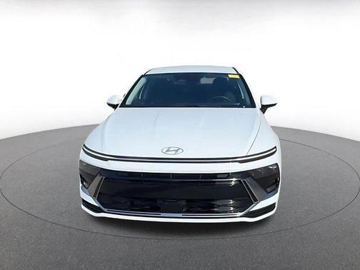 2025 Hyundai SONATA Hybrid SE
