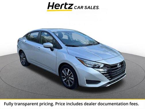 Brilliant Silver Metallic 2025 Nissan Versa 1.6 SV