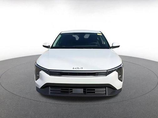 Snow White Pearl 2025 Kia K4 LXS
