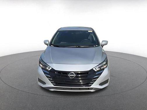 Brilliant Silver Metallic 2025 Nissan Versa 1.6 SV