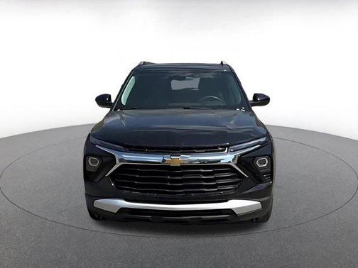 Mosaic Black Metallic 2025 Chevrolet Trailblazer LT