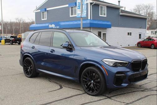 2023 BMW X5 M50i