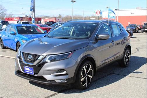 2022 Nissan Rogue Sport SL