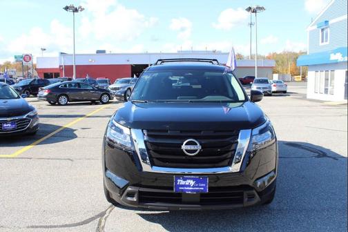 2024 Nissan Pathfinder SV 4WD